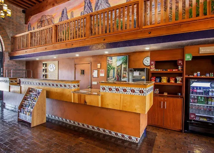 Comfort Near Sabino Canyon 4*