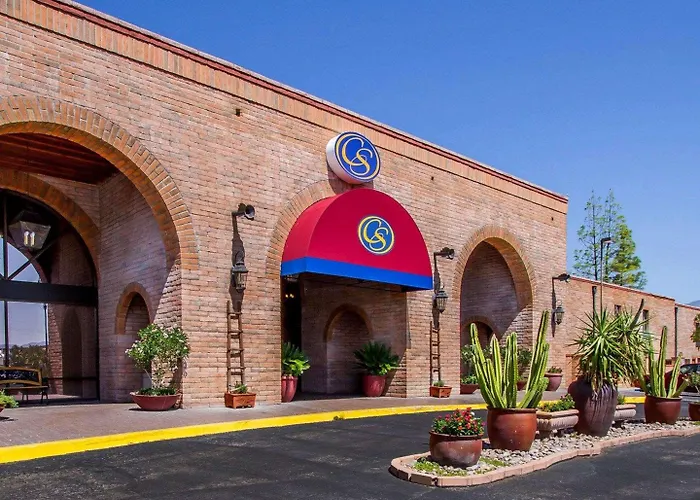 Comfort Near Sabino Canyon 4*