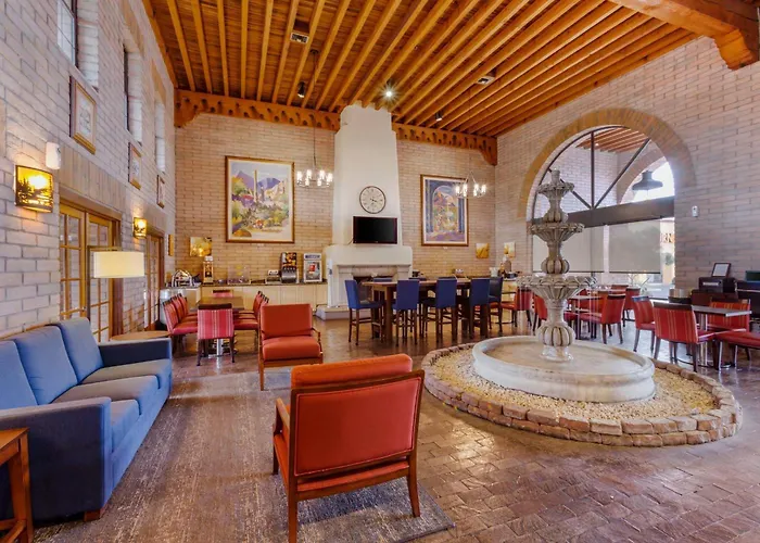 Comfort Near Sabino Canyon Hotel Tucson